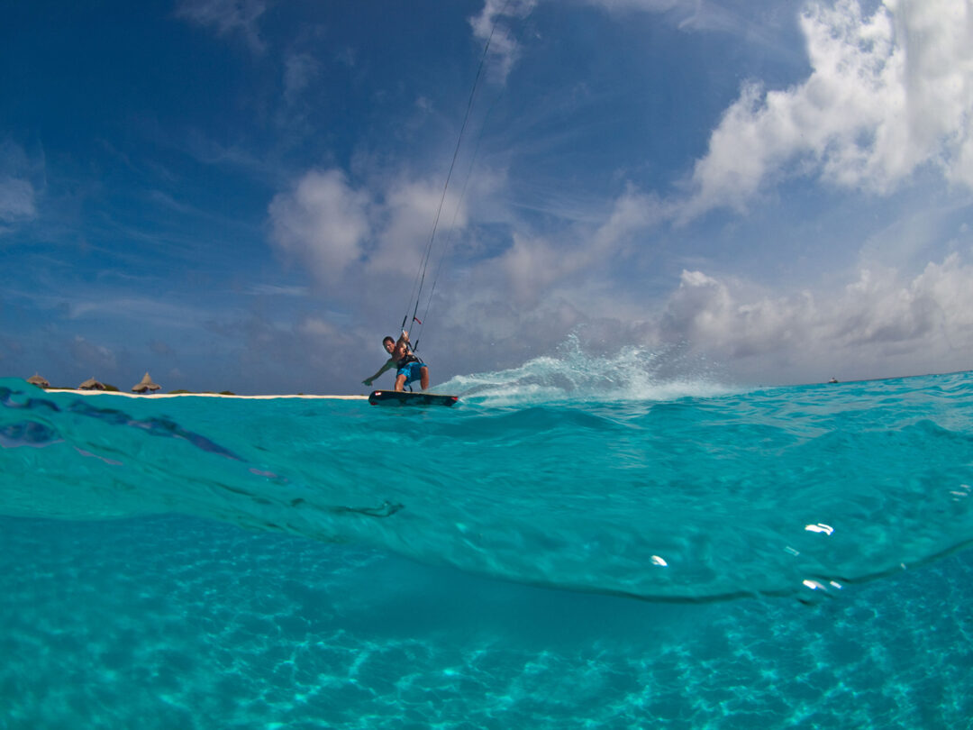 Klein Curacao Kite Surfing
